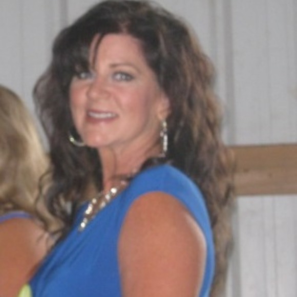 Meet your Posher, Michelle - Picture 1 of 1